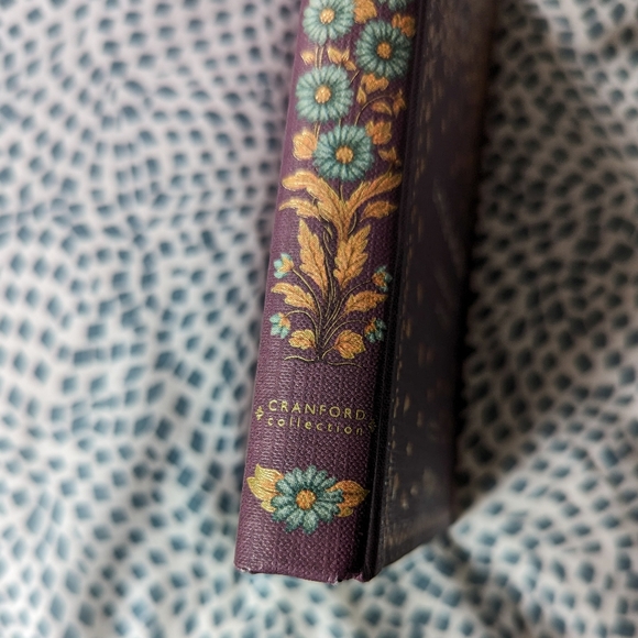 Little Women by Louisa May Alcott - Picture 4 of 11